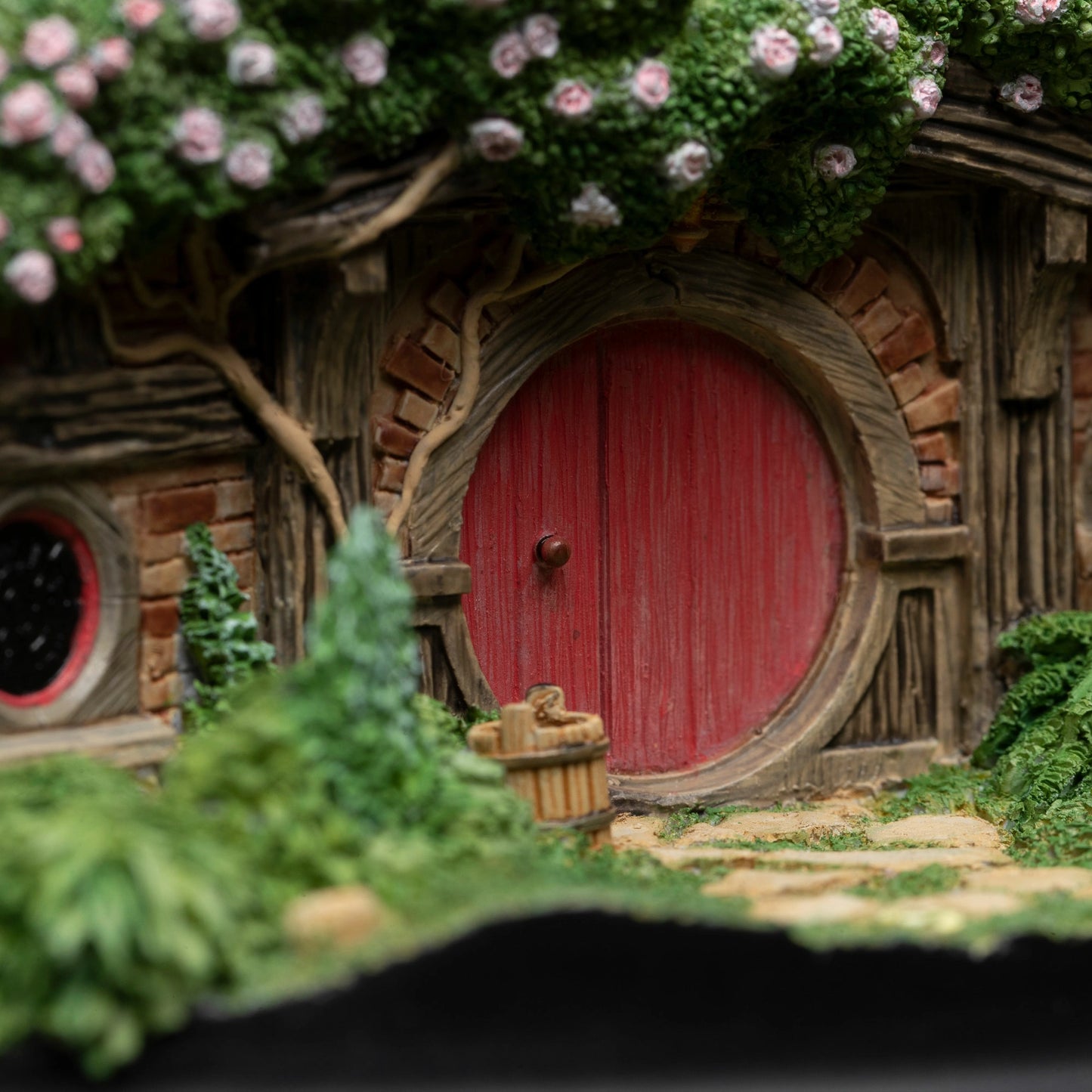 WETA WORKSHOP | THE HOBBIT 22 PINE GROVE ENVIRONMENT