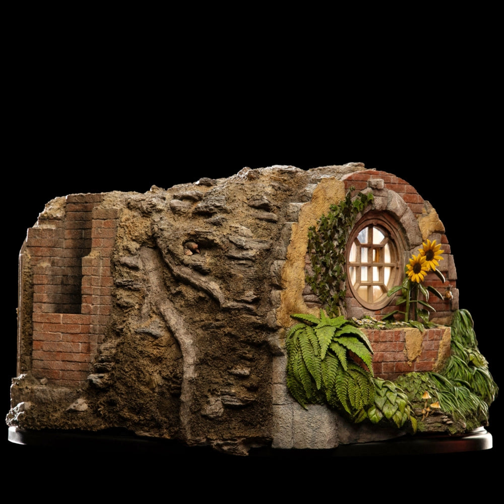 WETA WORKSHOP | THE LORD OF THE RINGS BILBO BAGGINS IN BAG END ENVIRONMENT